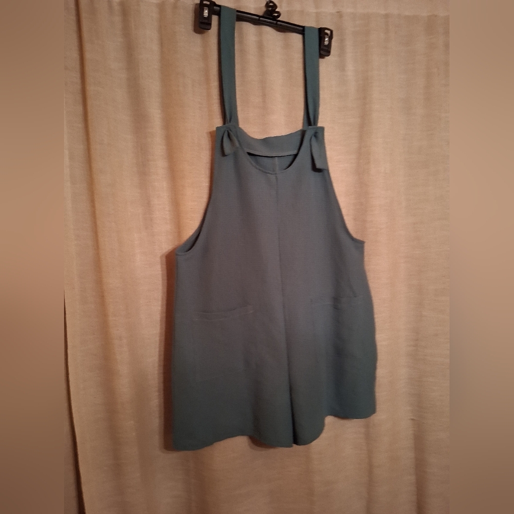 Sleeveless Green Romper